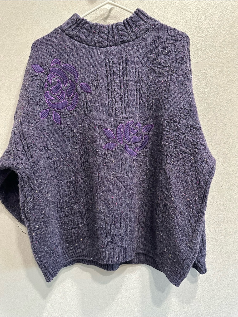 VTG 80’s Togeher! Wool blend Purple Floral Appliqué/embroidered Knit Sweater,l
